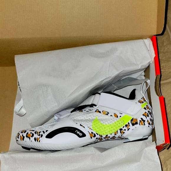 Nike Shoes - "Brand new" women's Nike superrep Cycle